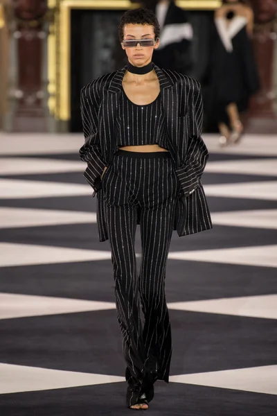 Look 91